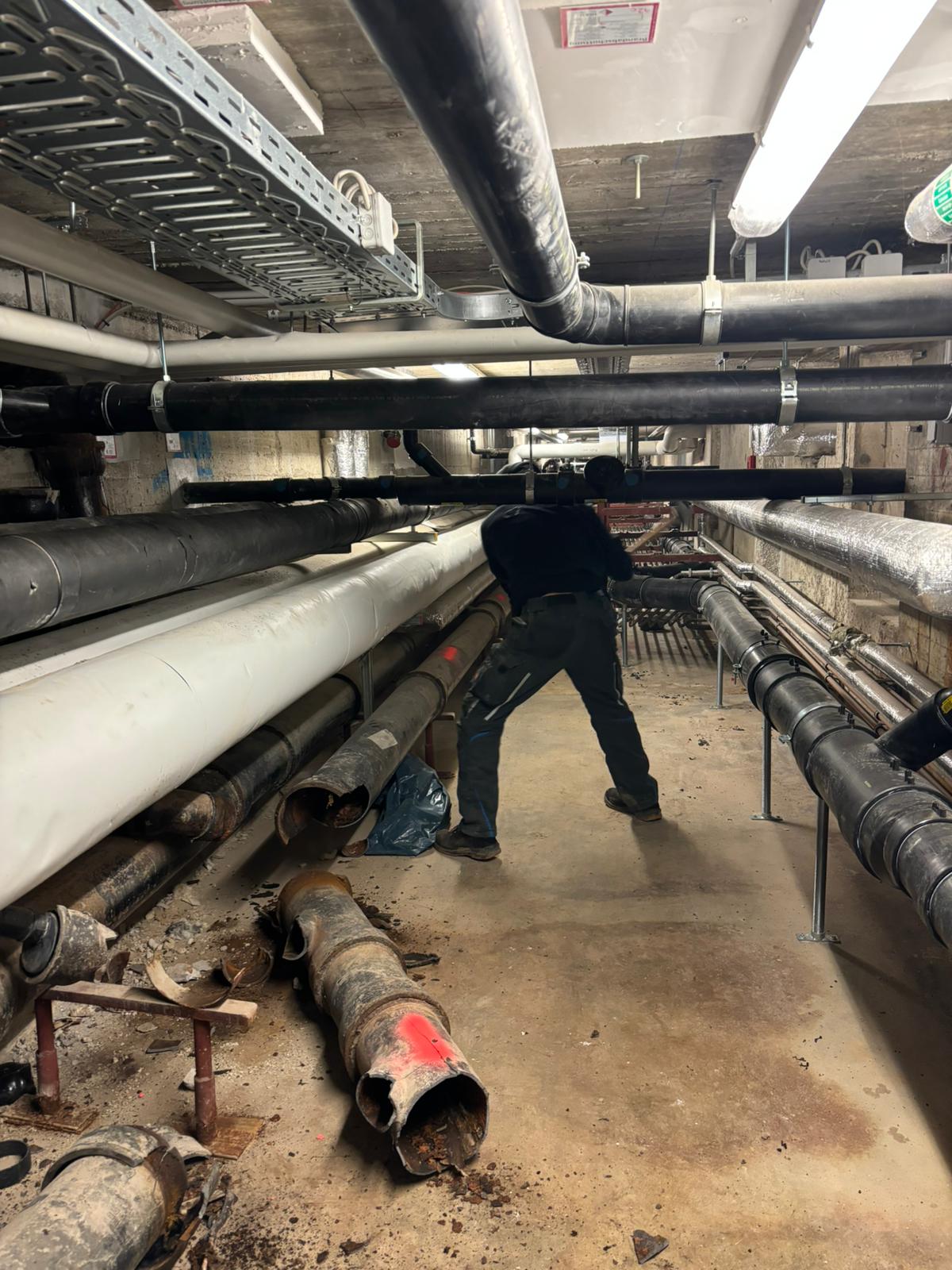 Rohrdemontage Vorher