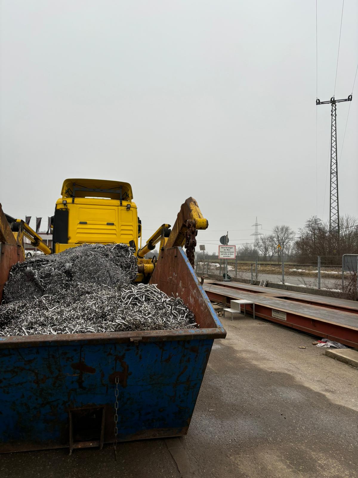 Container fuer Metallschrott